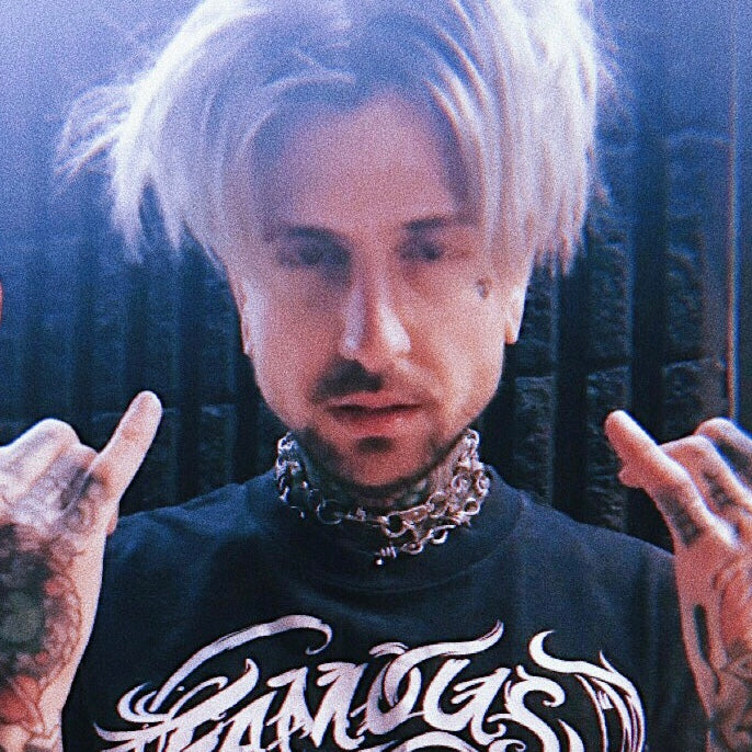 SNEX SIGNATURE BARB WIRE CHOKER