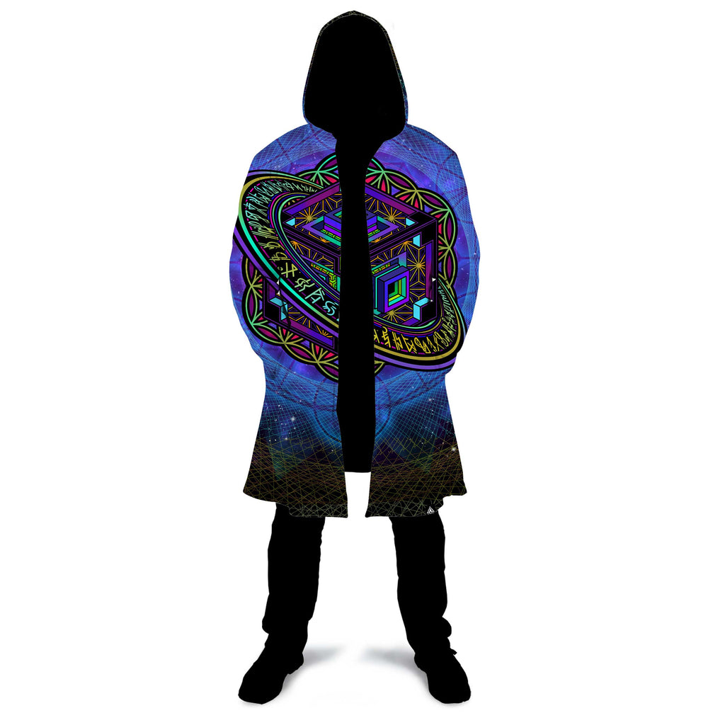 PERSPECTIVE ZIP UP CLOAK