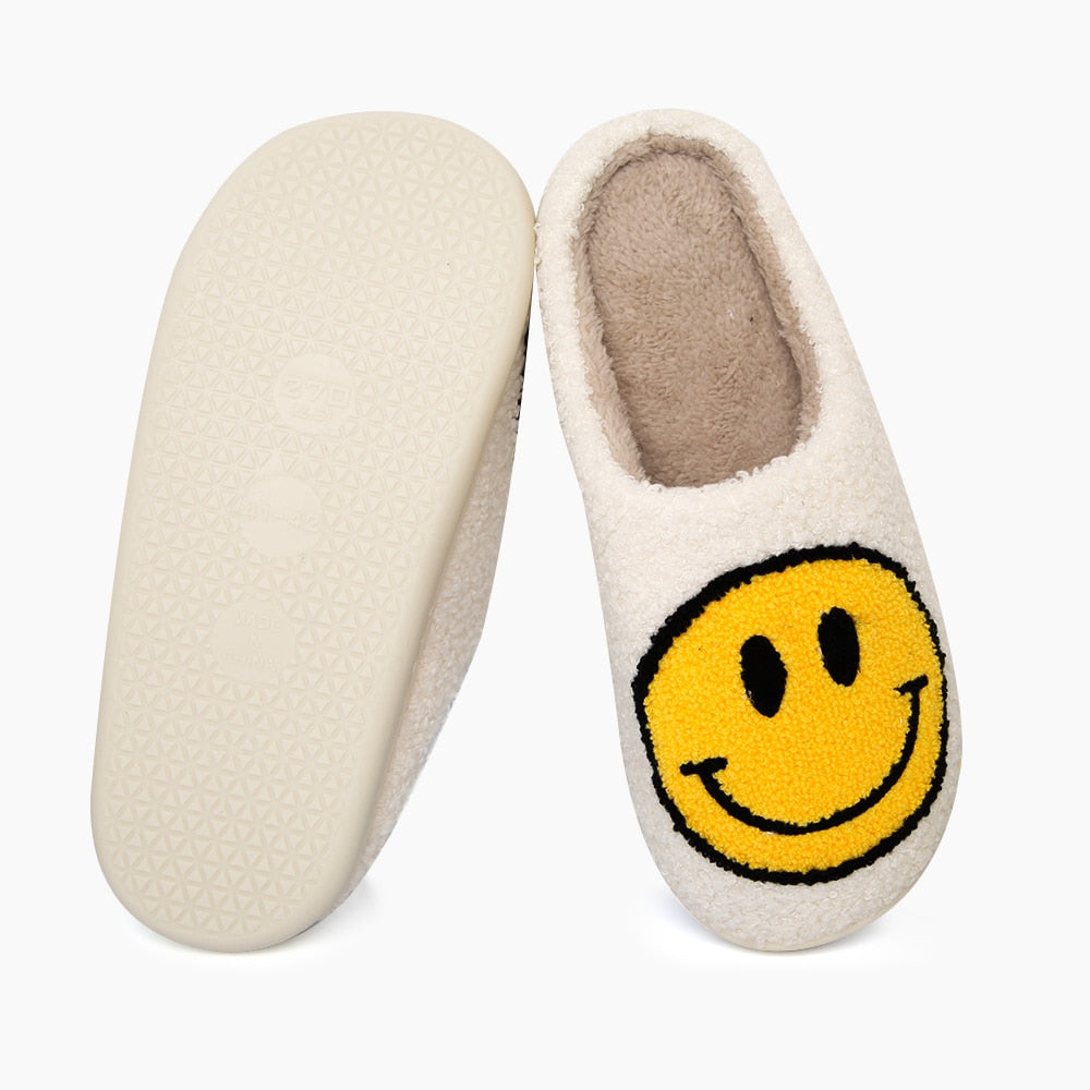MEGA SMILEY FACE FUZZY SLIPPERS
