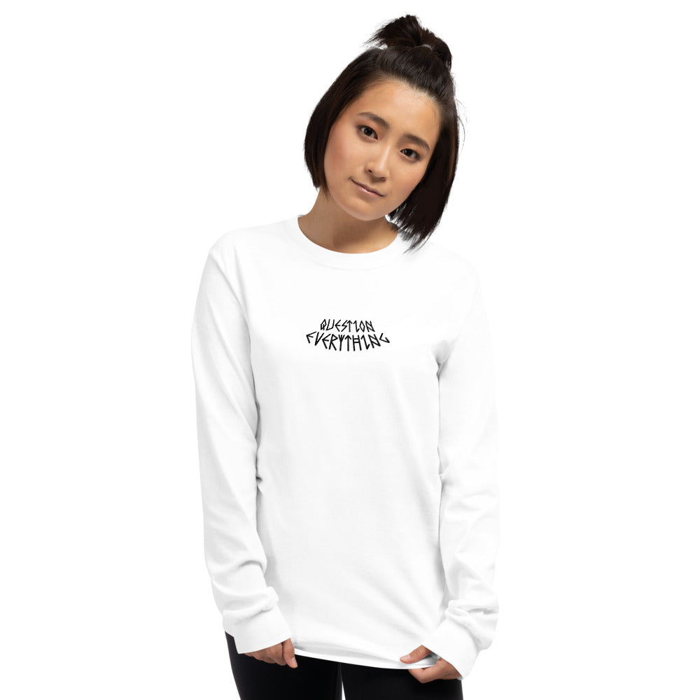 QUESTION EVERYTHING GRAPHIC LONG SLEEVE T