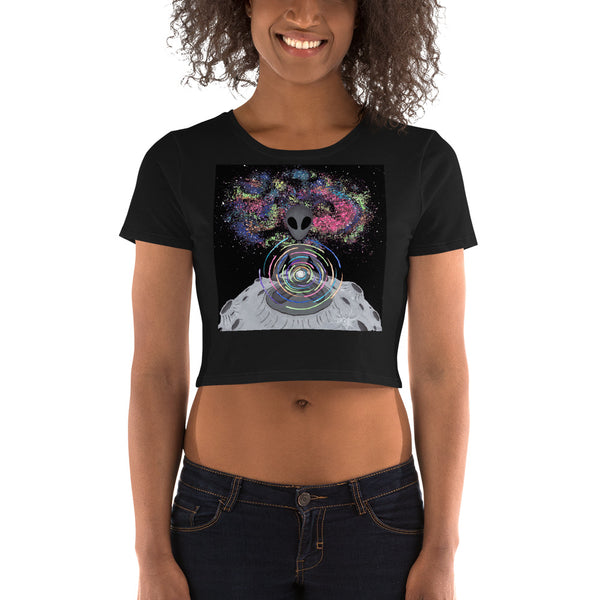 ALIEN BRAINWASH GRAPHIC CROPTEE