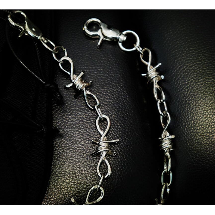 SNEX SIGNATURE BARB WIRE CHOKER
