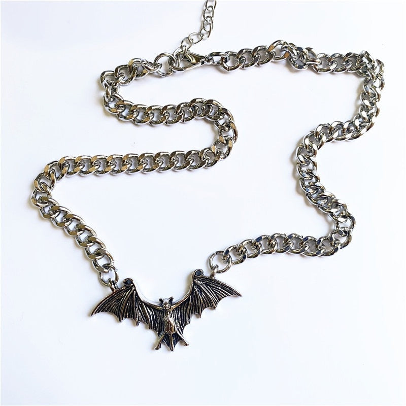 SNEX BAT CHOKER NECKLACE