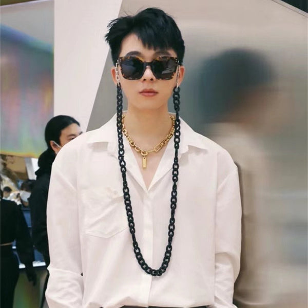 PREMIUM OVERSIZED BLACK SUNGLASSES CHAIN