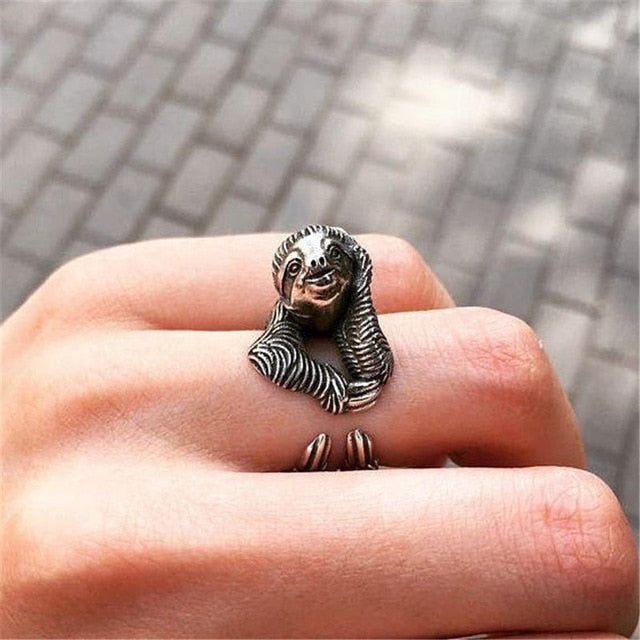 SNEX SLOTH RING